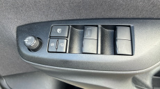 Toyota Yaris Cross 1.5 Hybrid Design 5dr CVT Hybrid Estate
